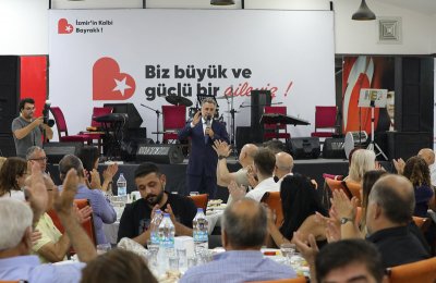 CHP Bayraklı’da tek yürek!